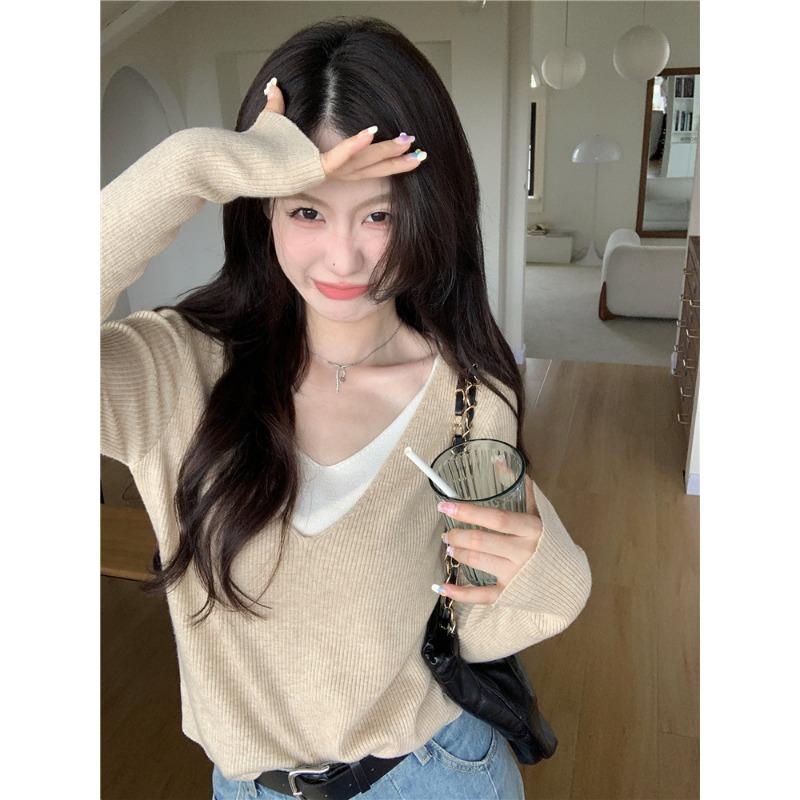 Temperament V-neck Knitwear Bottoming Tops Women's Autumn Slim Thin Pullover Sweater