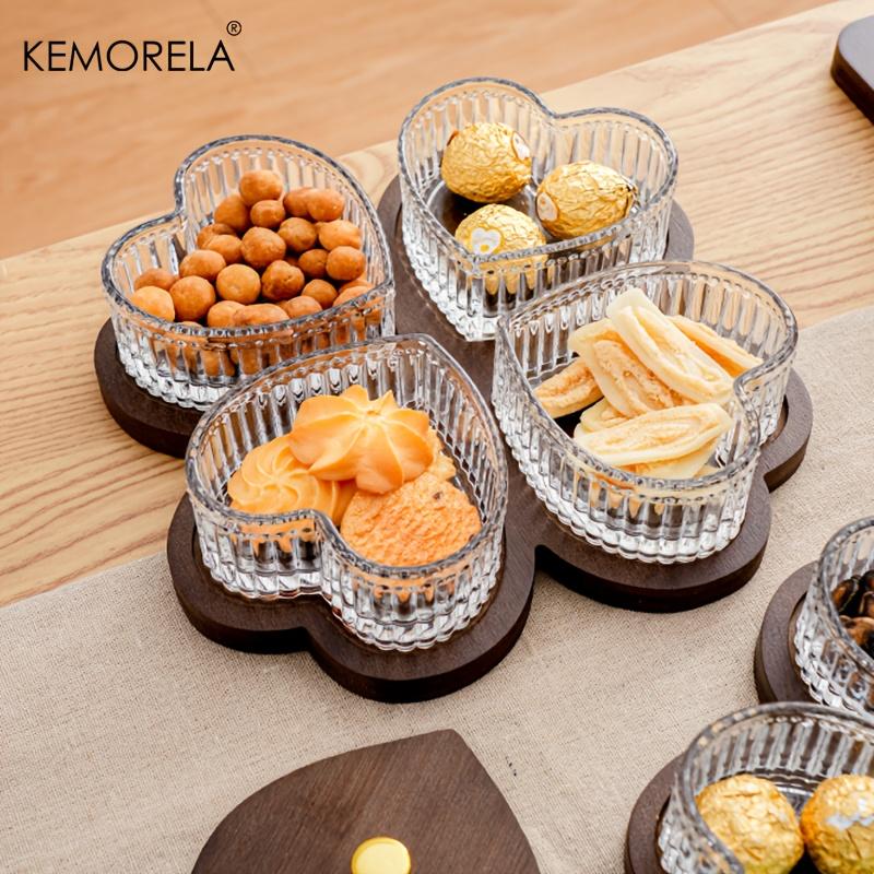 KEMORELA Glass Heart-Shaped Bowl Fruit Plate -Glass And Wood Fruit Snack Dessert Cake Plate Suitable for Family Parties Decorate