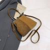 Popular In Russia Clip Handle Seashell Bag Casual Phe Purse, Retro Crossbody Bag, Fashi Commuter Shoulder Large Evening Bag