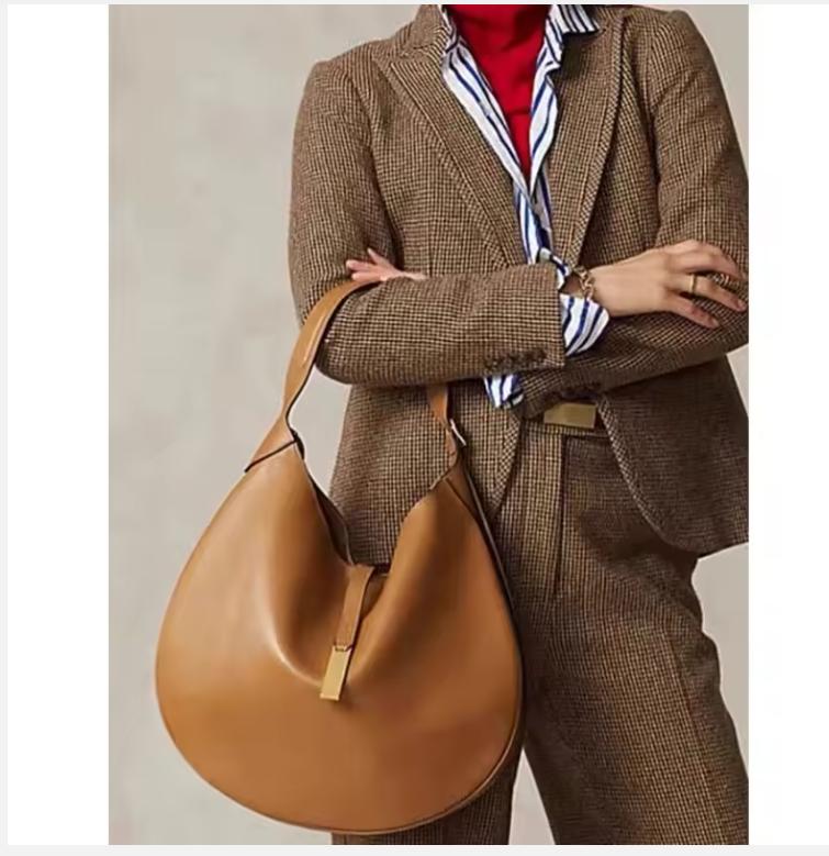 Damen Unterarm-Brötchen Wildleder Reitdesign Knödel-Brötchen Tote-Brötchen Herbst/Winter Trendige Handtasche Halbmond-Brötchen