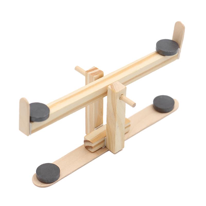 Magnetic Seesaw STEM Kit for Kindergarten & Primary School Science Education 16*6*6 cm