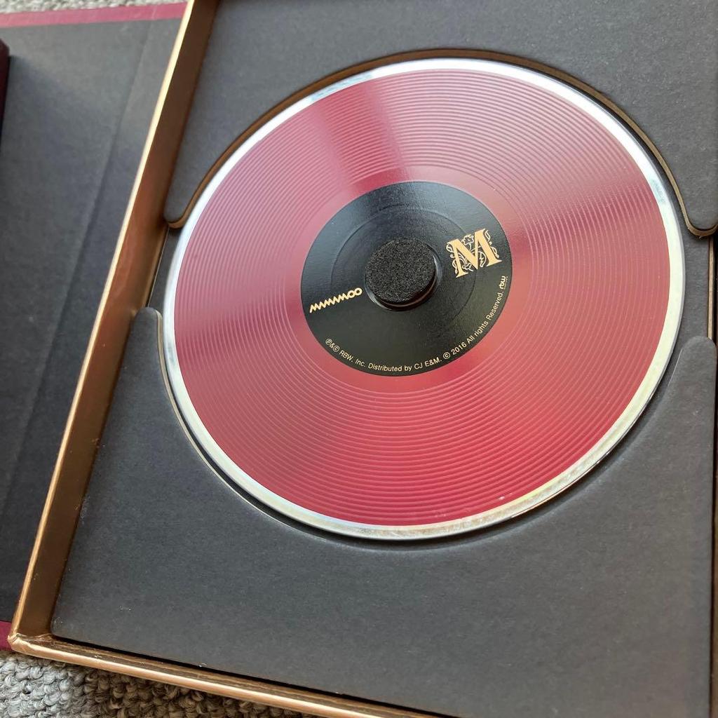 [USED] MAMAMOO Memory Album Hwasa Trading Card Korean Edition CD