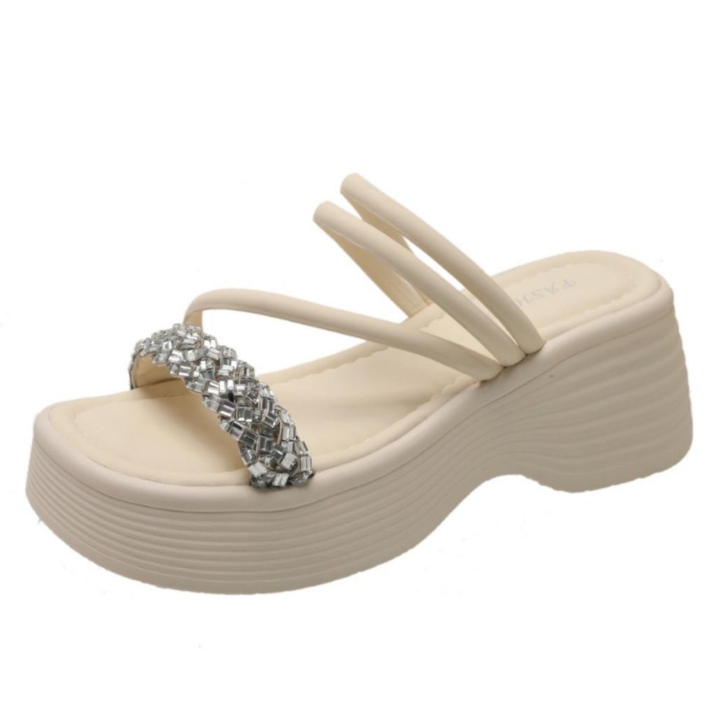 Cool Slippers Women's Summer Wear 2025 New Internet Celebrity Beautiful Rhinestones with Skirt Thick Bottom Heightening Beach Slippers
