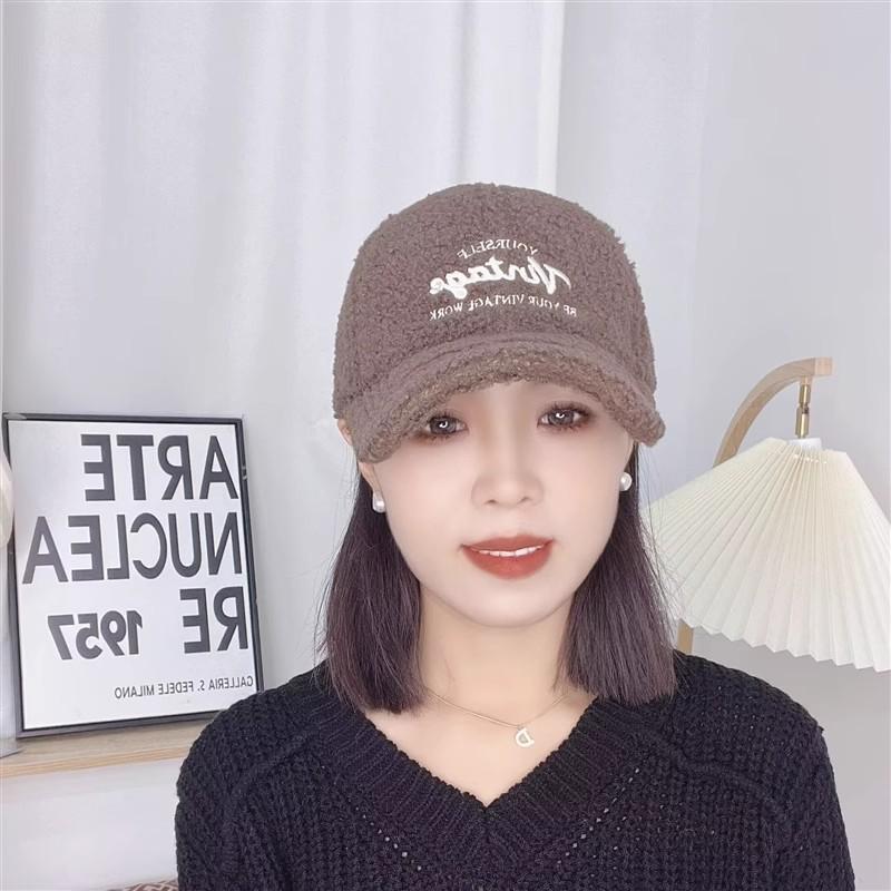 Lamb Plush Baseball Cap Women's Winter New Fashion Versatile Hat Autumn and Winter Fluffy Cap
