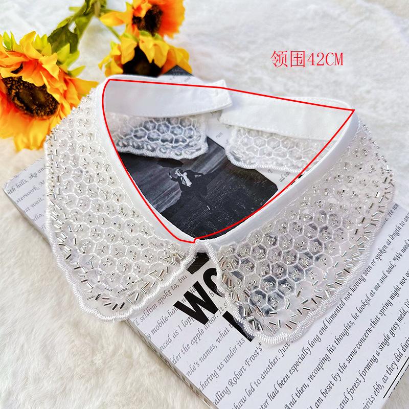 Eugen Garn Bestickter Schwarz-Weißer Falscher Kragen Spitzenkragen Hemdkragen Damen Vielseitiger Pullover Perlenbesetzter Dekorativer Kragen