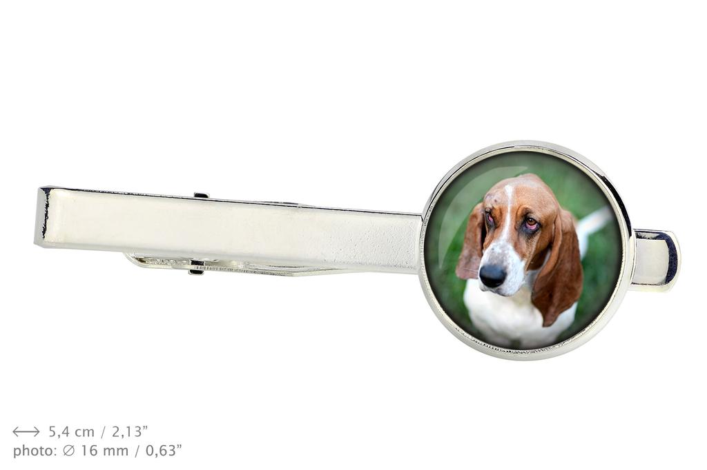 Basset Hound - pasador de corbata, adorno, joya para un atuendo de noche por Art-Dog