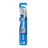 Oral-B Pro-Expert Crossaction Anti-Plaque Toothbrush Medium