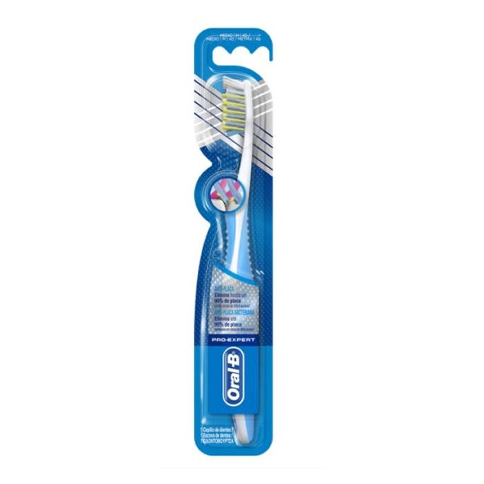 

Oral-B Pro-Expert Crossaction Anti-Plaque Toothbrush Medium