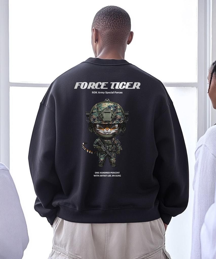 OHP Ohpxjs.Lee Bspecial Forces Poster Tiger Oversized Heavy Sweatshirt