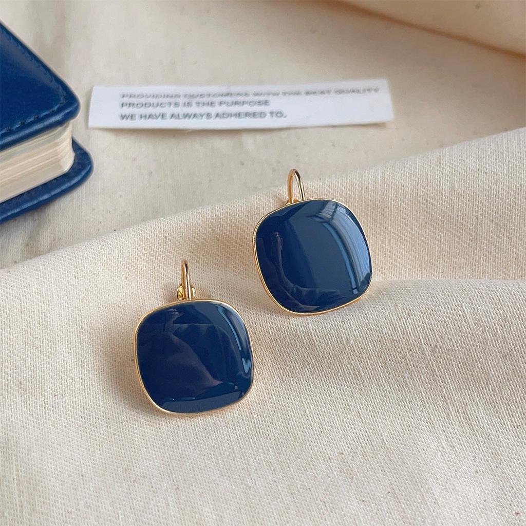 Light Luxury Flower Earrings, Exquisite And High-end Light Luxury Flower Earrings Petal Earrings