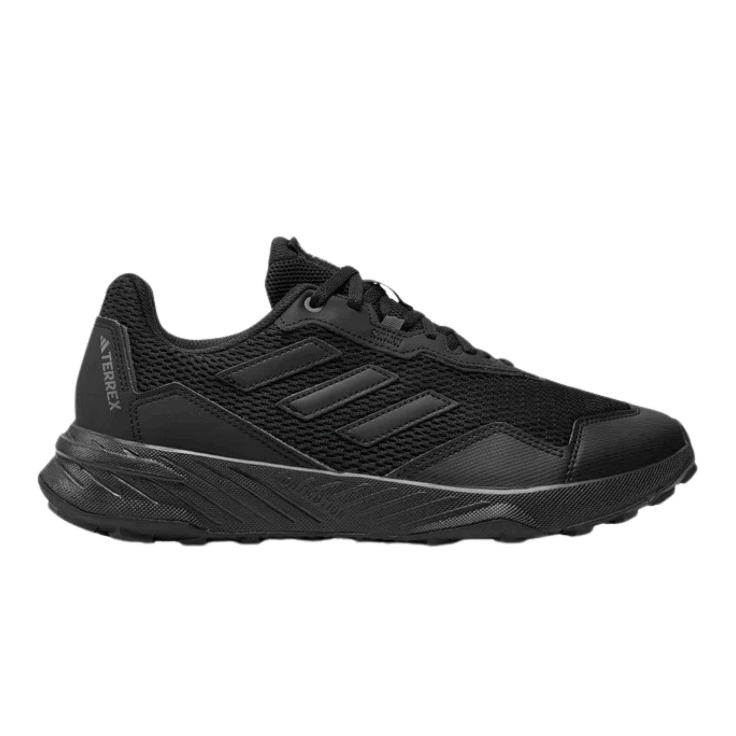 

Мужские спортивные кроссовки Adidas IE5906 Tracefinder черные р. 42 42 чёрный