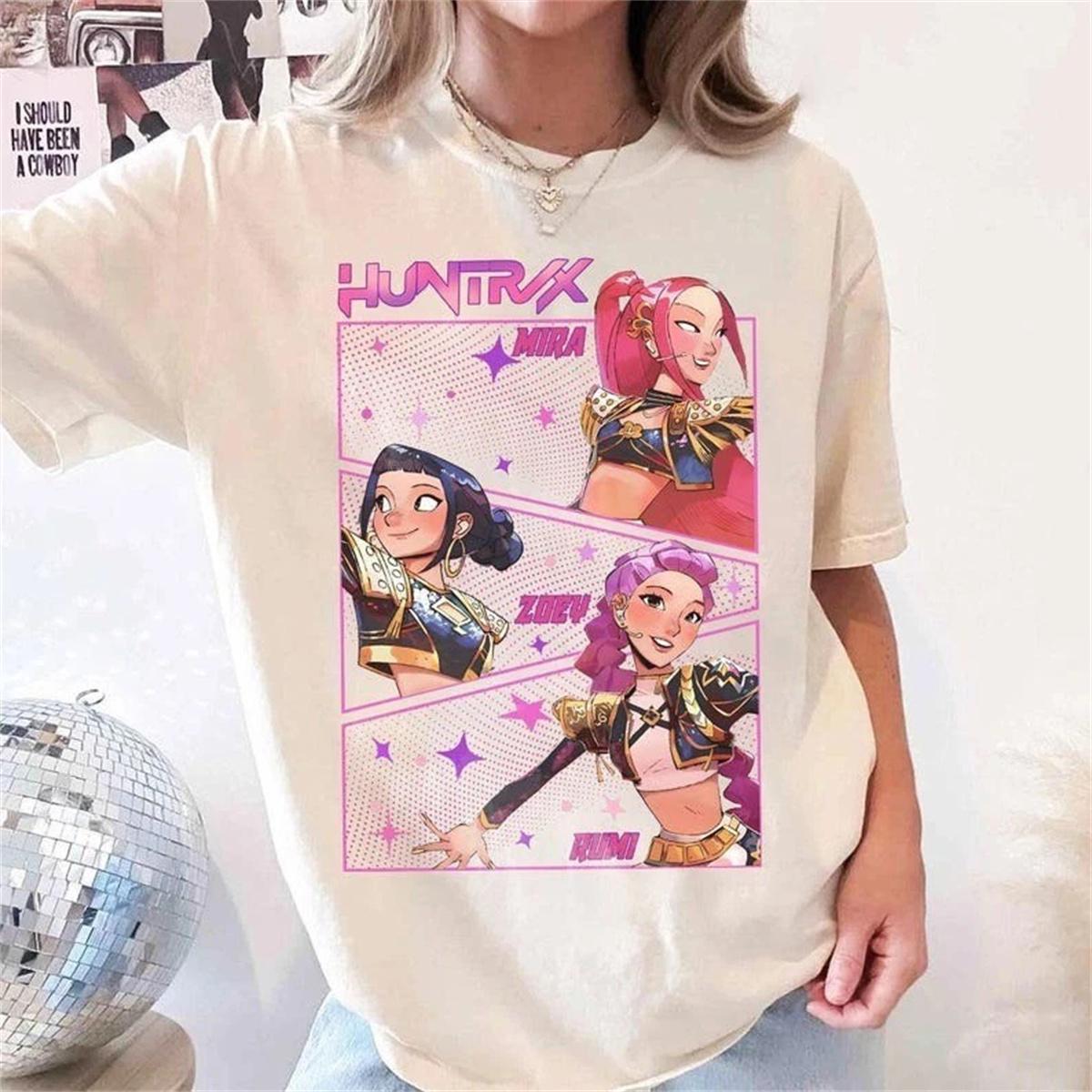 

Ретро K-pop Футболка Охотники на демонов Подарок Круглый вырез Дышащая Модная Уличная одежда Короткий рукав Летний Женский Досуг Отпуск Топ 140