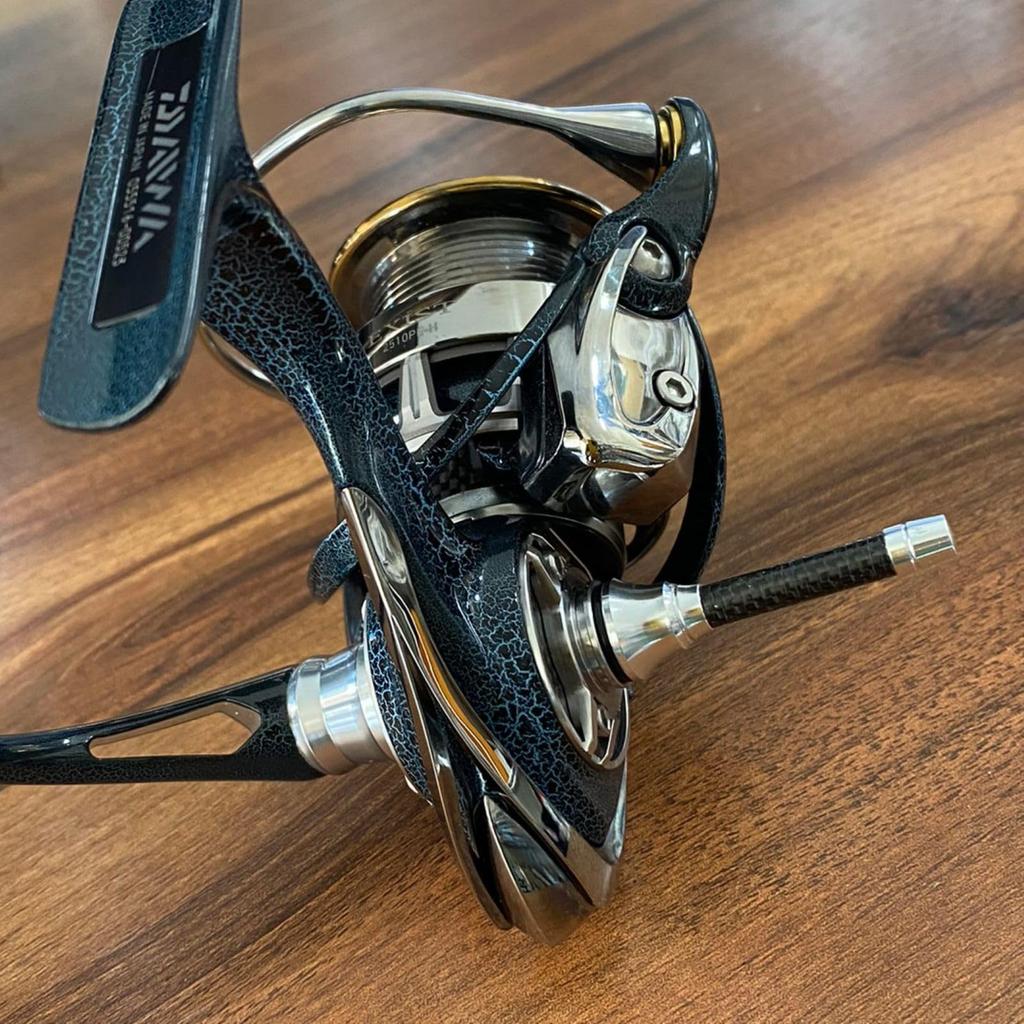 Gratica Carbon Rollenständer [HEDGEHOG STUDIO] (Silber)