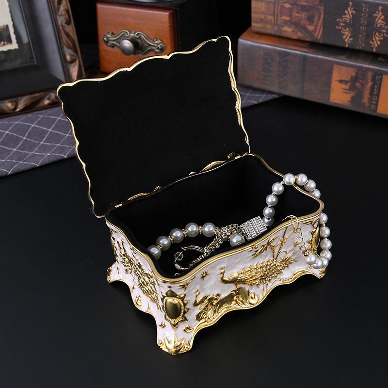 European Creative Retro Jewelry Box Double-layer Jewelry Box High-end Metal Princess Metal Jewelry Stud Earrings Storage Box