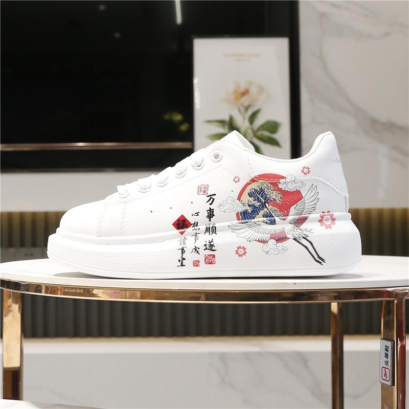 Luxury 2024 New Spring and Autumn Chinese Style Couple Versatile Casual Shoes with Elevated Comfort and Sports Board Shoes