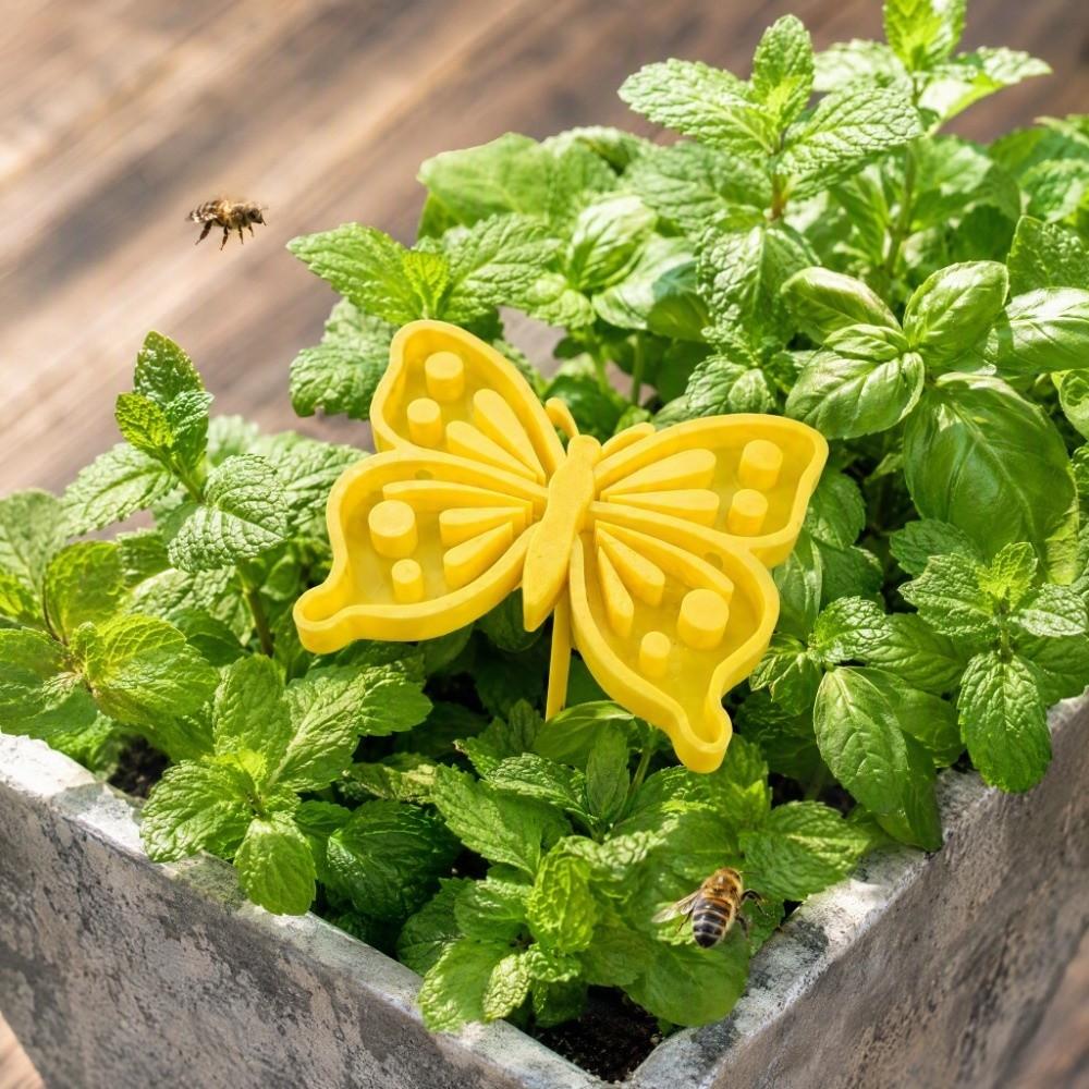 Garden Decoration Bee Butterfly Water Dispenser Plastic Bee Watering Station Party Festivity