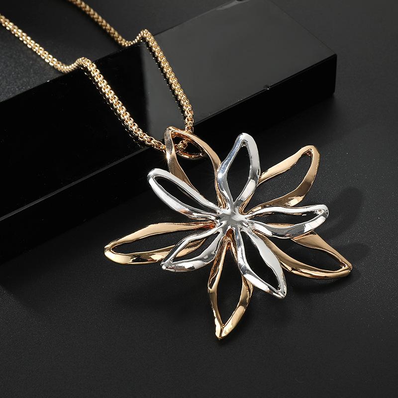 Necklace niche simple flower pendant geometric alloy temperament versatile collarbone chain