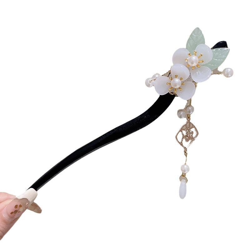 Elegant Black Sandalwood Hairpin with Tassels - Traditional Chinese Hanfu & Cheongsam Accessory for Women