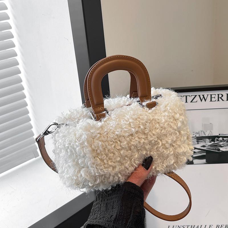 Ielgy Autumn Winter Korean Version Furry Bag Korean Version Hand Carry Retro Niche Design One-Shoulder Cross-Body Plush Bag