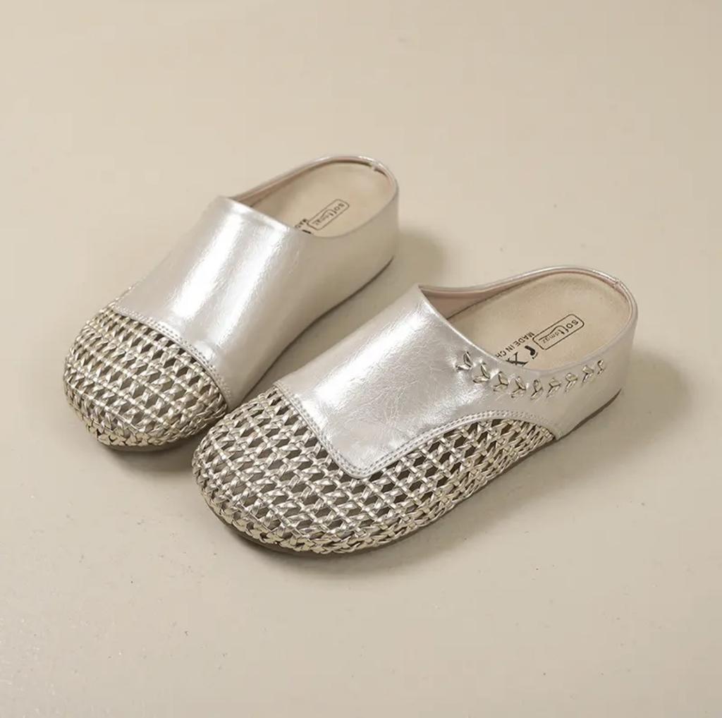 Retro flat-bottomed bag head wearing cool slippers women's 2025 summer height increase hollow half slippers woven breathable shoes