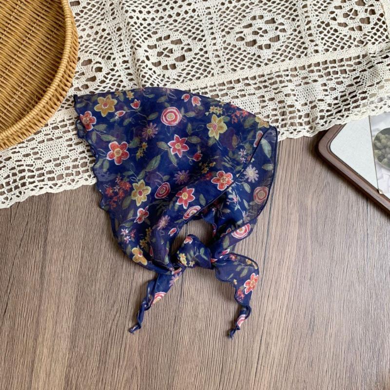 Triangle scarf scarf women's silk scarf high-end new summer sunscreen headscarf summer women's pastoral headband tied bag streamer