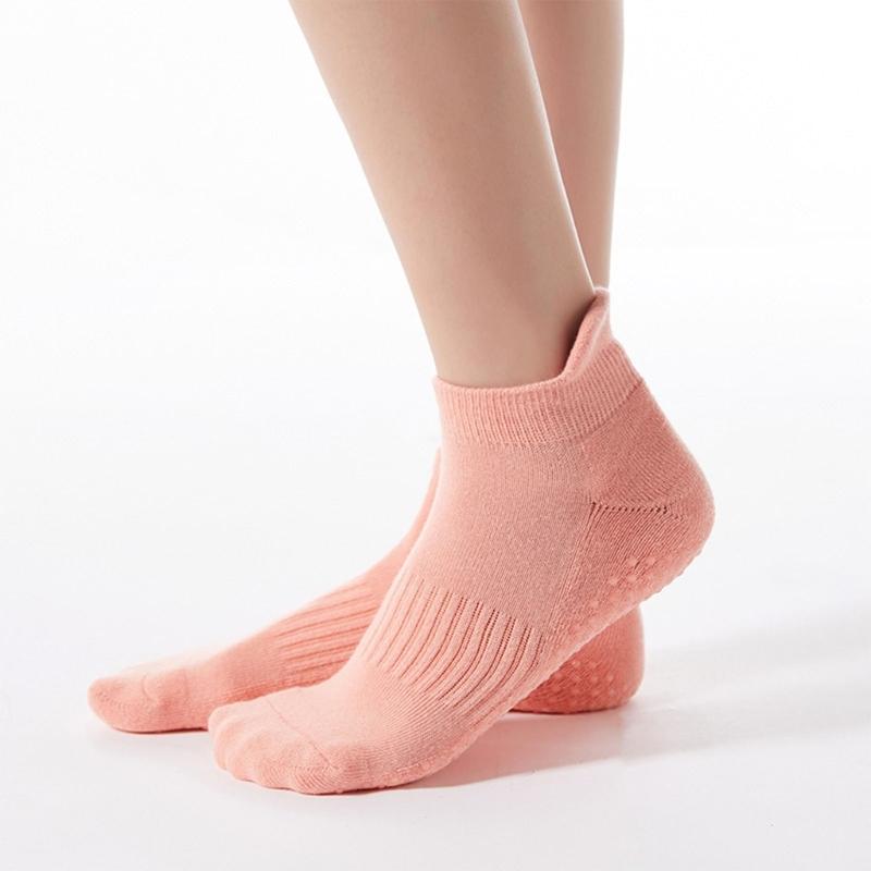 2/3 Pairs Non-Slip Yoga Socks for Women Anti-Skid Cotton Breathable Short Sports Socks with Grip for Pilates Fitness
