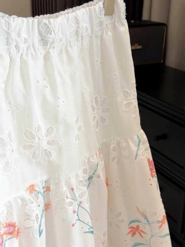 Women's A-Line Heavy Embroidered Hollow Flower Mid-Length Skirt - Versatile and Casual for Spring/Autumn 2026
