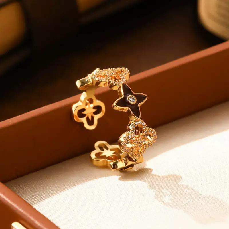 Clearance Sale Vintage Classic Finger Rings For Women Multiple-choice Unique Rings Fashion Jewelry Big Discount Wholesale