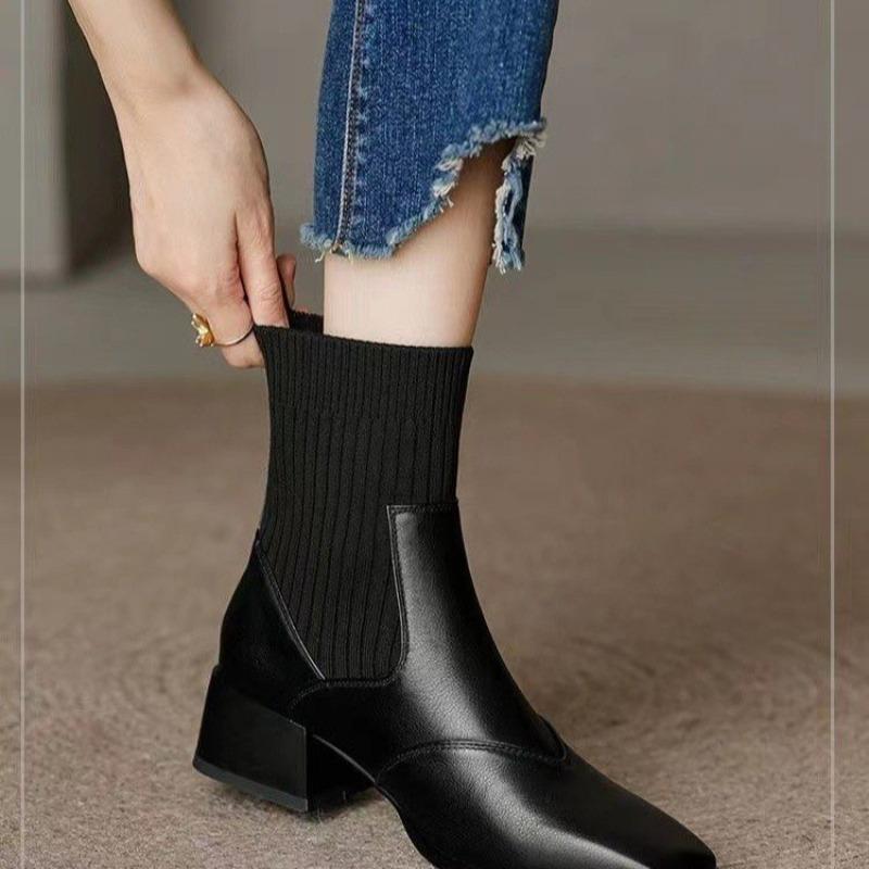 

Модные французские вязаные эластичные облегающие ботинки женские осень 2025 новые на блочном каблуке универсальные ботильоны 40 чёрный