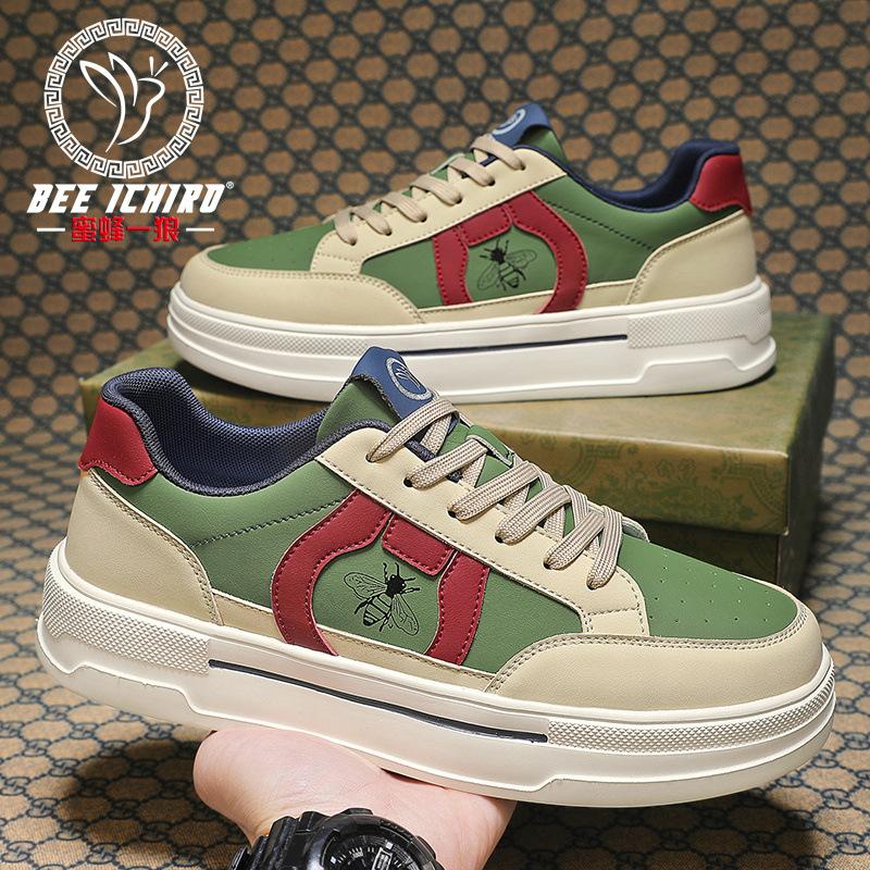 Casual spring and summer men's shoes do not stink feet sports style soft leather shoes versatile low-top board shoes