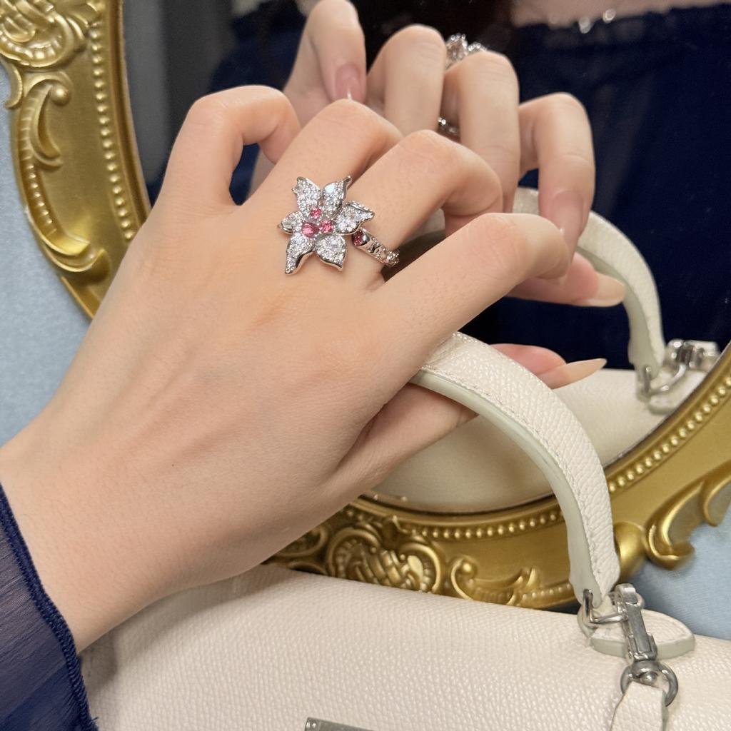 Light Luxury Premium Pink Diamond Ice Flower Cut Temperament Flower Ring Inlaid With Diamond Petals Unique Luxury Ring Jewelry