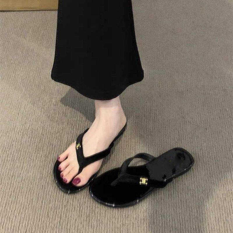 Xiaoxiangfeng retro flat-bottomed slippers women's shoes summer wear seaside cool slippers fashion ins red flip-flops