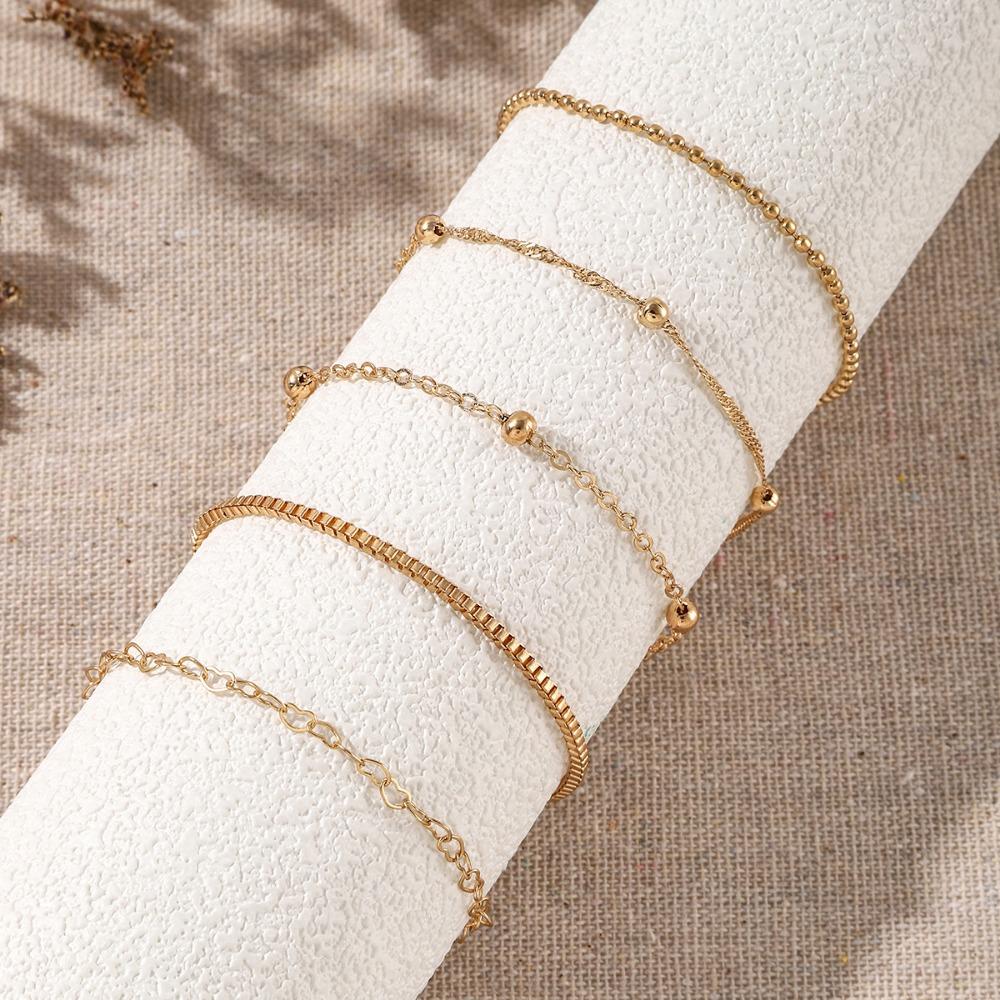 5 Stück/Set Goldfarbe Elegantes Liebesarmband Retro Mehrschichtiges Armband-Set Für Frauen Modeschmuck 2026 Trendiger Schmuck Geschenk