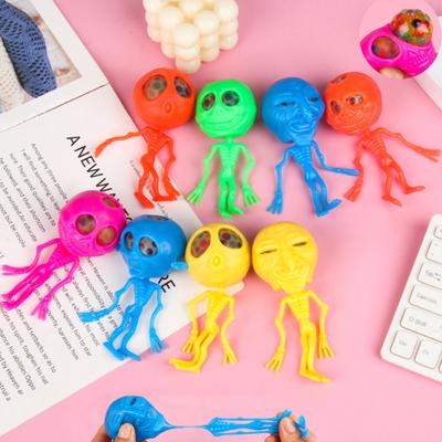2Pcs Funny Halloween Squeeze Toy Flexible Skull Aliens Squishes Toy Stress Relief Vent Ball Toy Children Halloween Spoof Toy Candy