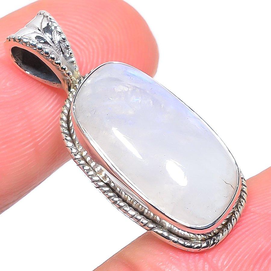 

Natural Rainbow Moonstone Gemstone 925 Solid Sterling Silver Pendant 1.18 z8l57