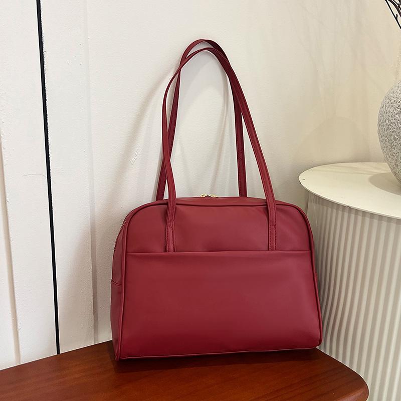 

Корейская версия женской сумки через плечо большой вместимости, новая ретро-сумка под мышкой на осень и зиму 2025 года, универсальная сумка-тоут большой вместимости бордовый