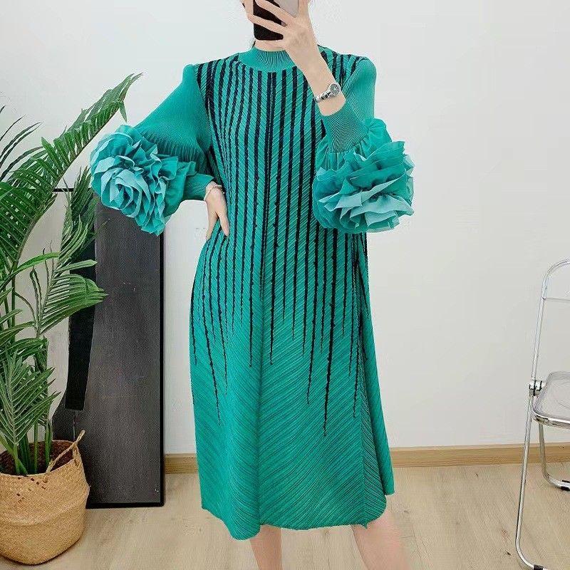 

Ruched Dress Stand Collar Hand-Shaking Flower Plus Size Women s Beaded Handmade Skirt Fat Thin Free Size Pleated Dress Green All yards