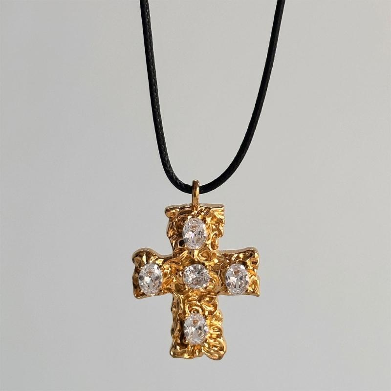 Diamond Studded Neckchain Fashionable Crucifix Pendant Necklaces Adjustable Collarbone Chain Cross Jewelry Ornament