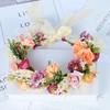 Böhmischer Stil Floraler Kranz Kopfschmuck für Frauen Elegantes Handgefertigtes Blumenstirnband Tragbar Strandreise Garten Fotografie Requisiten