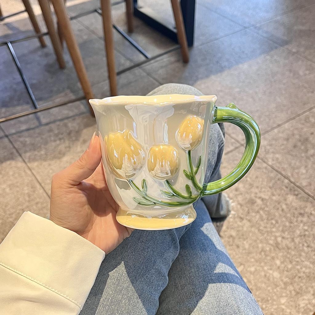 Tulpe Becher Hoch aussehende Keramiktasse Kaffee Frühstückstasse Wasserbecher Hochzeit Brautjungfern Geschenk Mädchen Souvenirs