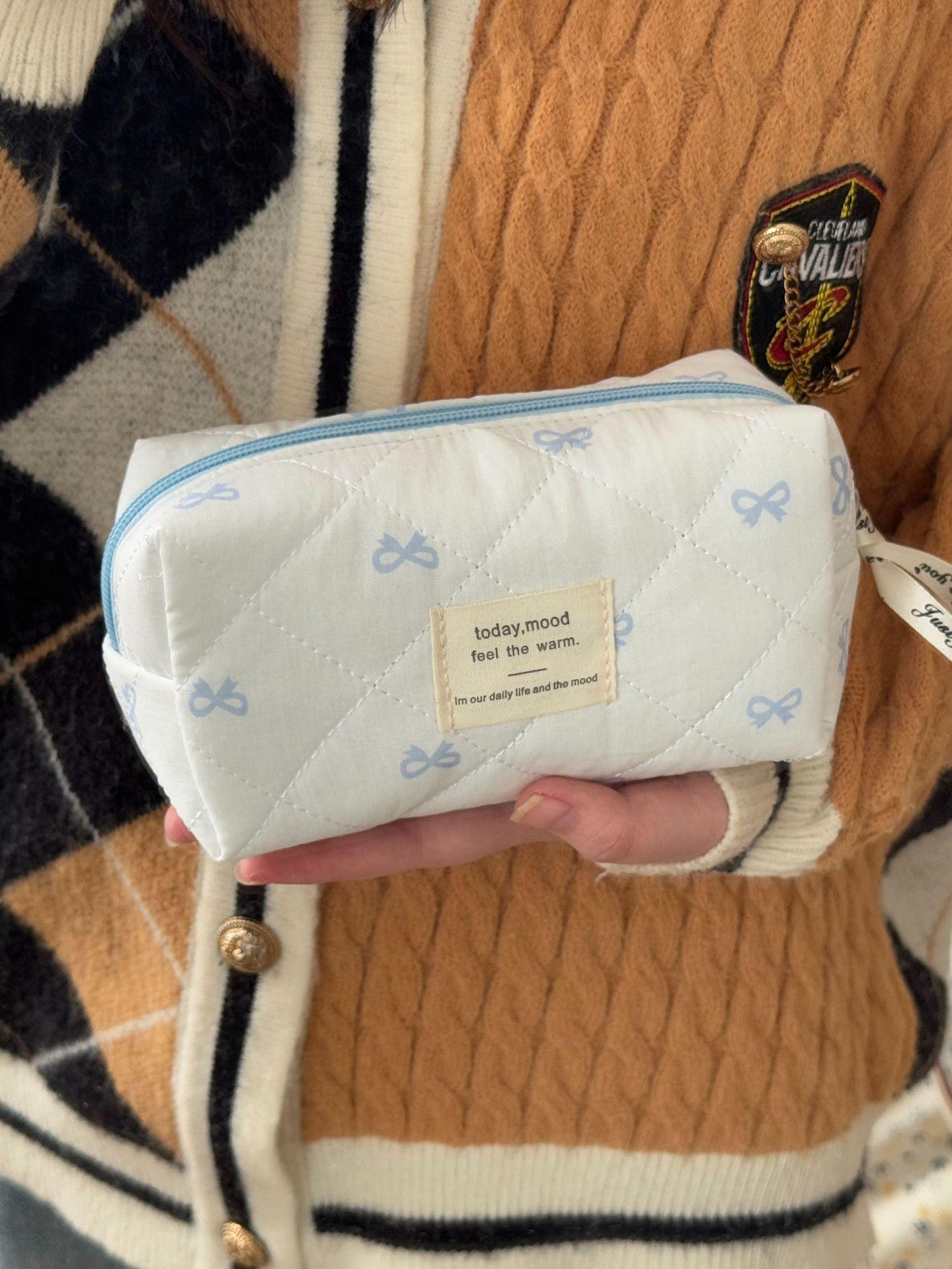 

Синяя милая косметичка с бантом - Большая вместимость, Свежий дизайн, Сумка и решение для хранения