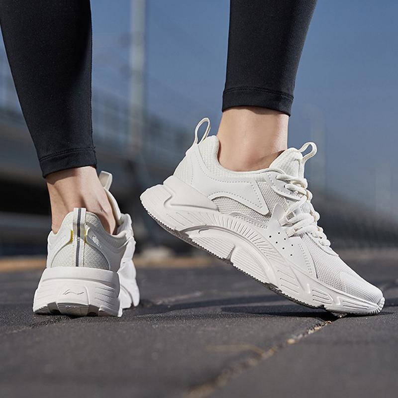 Li Ning Non slip Lightweight Low top Running Shoes Women's White ARHQ116-2