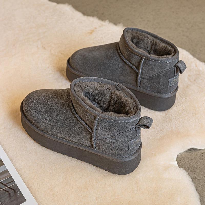 Leather snow boots winter new winter rain fur integrated thick-soled short boots piled and thickened warm women's shoes