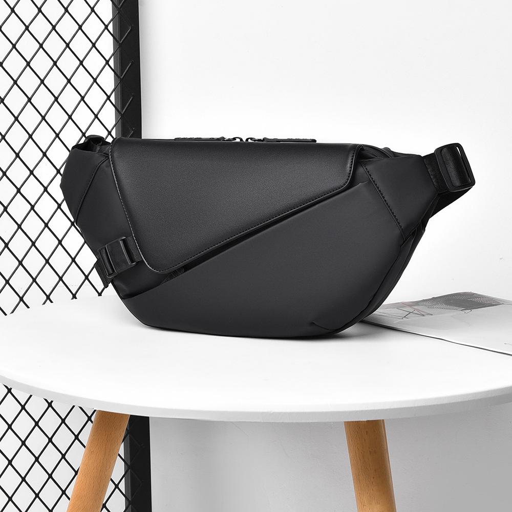 Lightweight Men's Bag Outdoor Travel Crossbody Bag