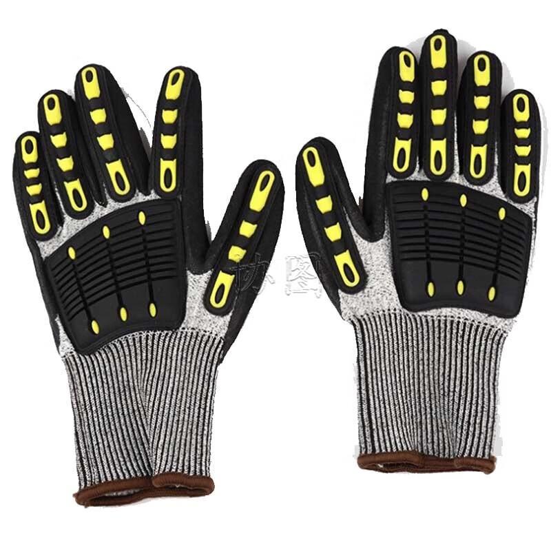 

Laicai Outdoor Cut-Resistant Protective Gloves
