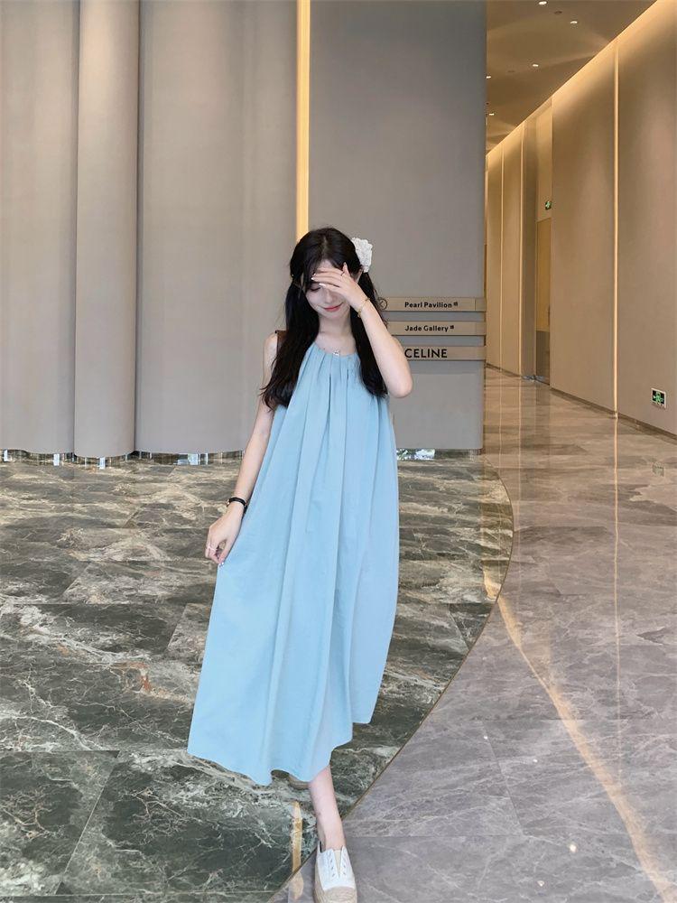 2026 Women's Summer French Backless Sleeveless Pleated Sling Dress