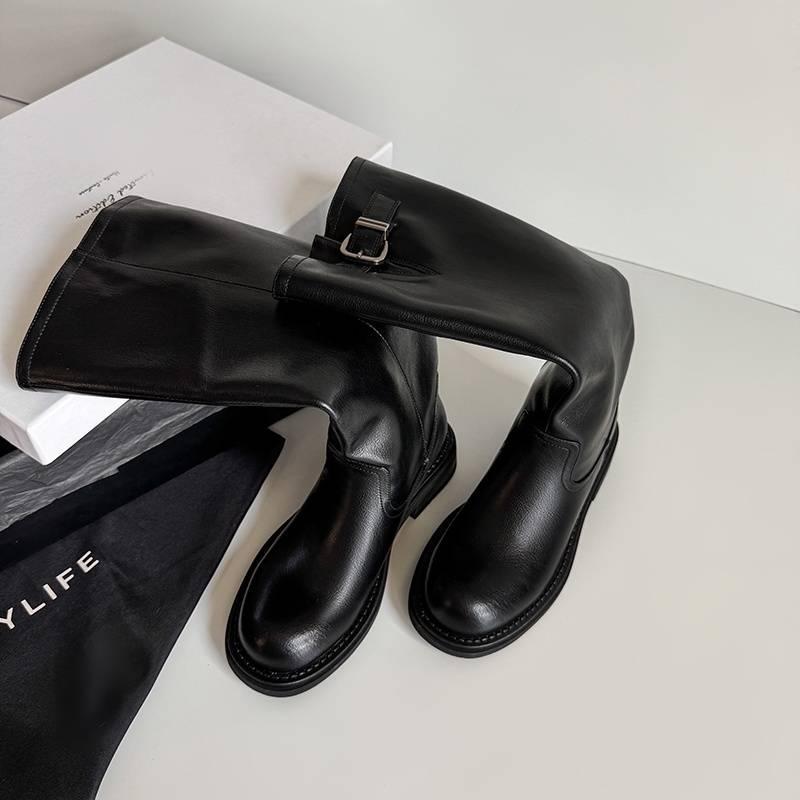 

Осенне-зимние женские кожаные сапоги кожаные большого размера женские сапоги средний каблук голенище коровья кожа универсальные высокие сапоги новые ботинки мартин женские 40 чёрный