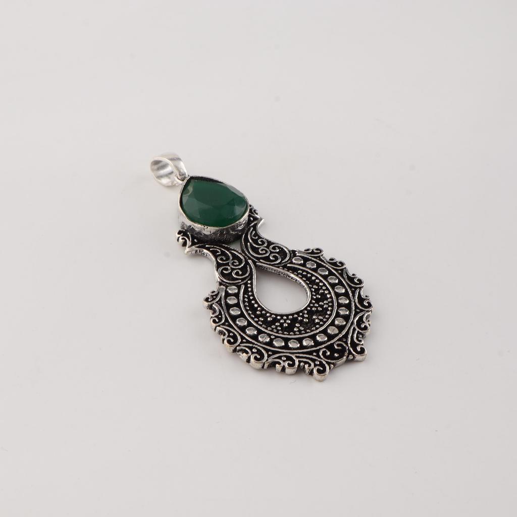 Green Onyx Gemstone 925 Sterling Silver Women Jewelry Partywear Chain Pendant 1.8" For Wife CP-45-19