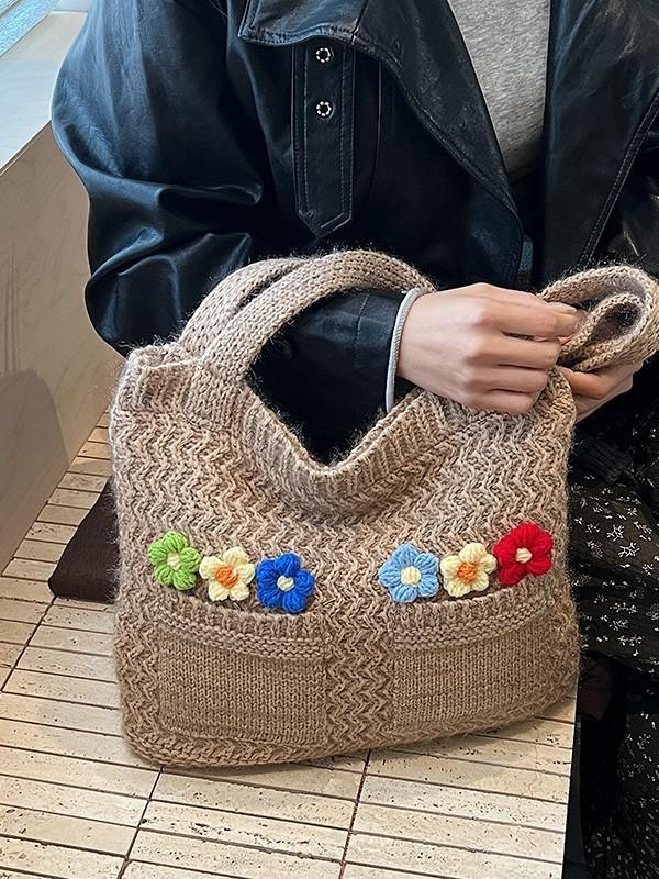 Cotton Woven Shoulder Bag With Open Top And Inner Pocket For Everyday Use