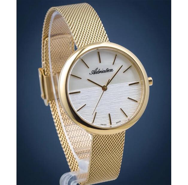 

Часы Adriatica Milano A3632.111FQ